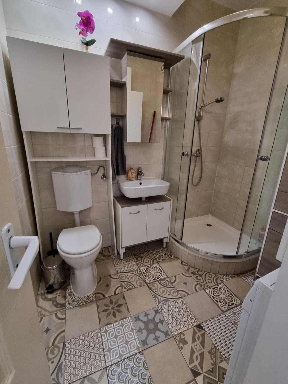 Cozy Family Apartment In Budapest Esterno foto