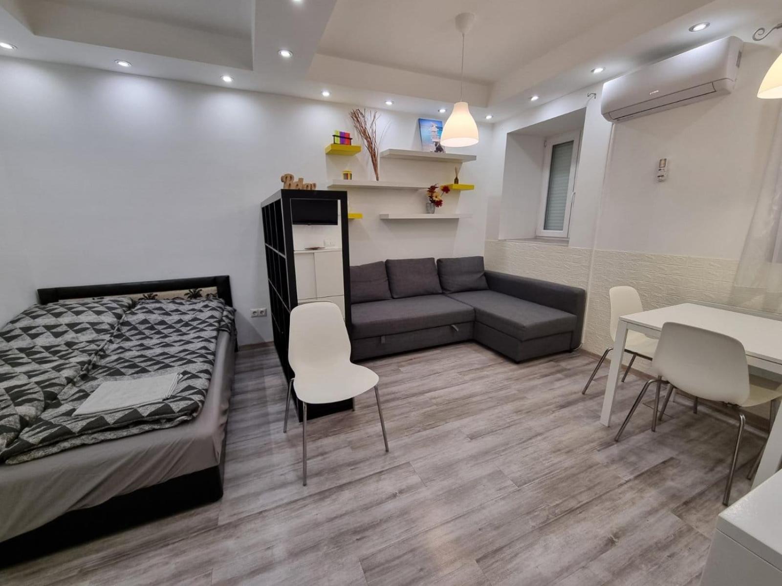 Cozy Family Apartment In Budapest Esterno foto